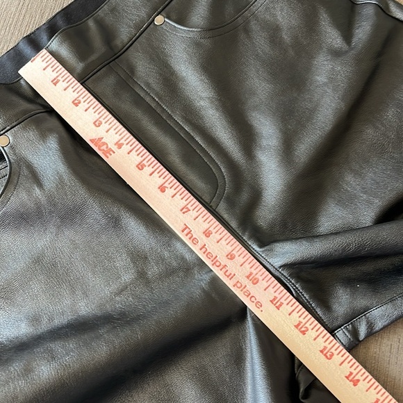 NWT Spanx leather look Slim Straight pants size Large and Tall - Picture 8 of 11